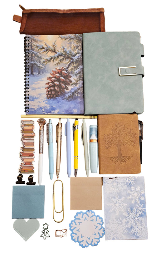 A Pinecone in the Snow Stationery Gift Set