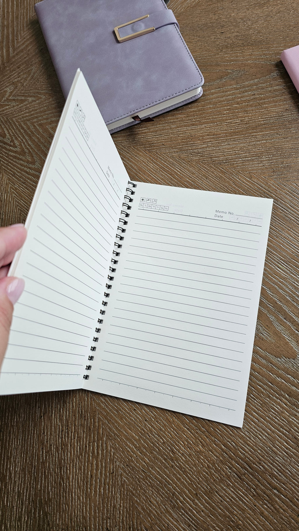 Fly Through the Pages Premium Stationery Gift Set