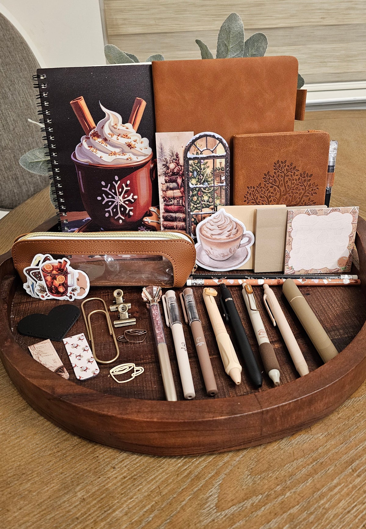 Cinnamon Swirl Premium Stationery Gift Set
