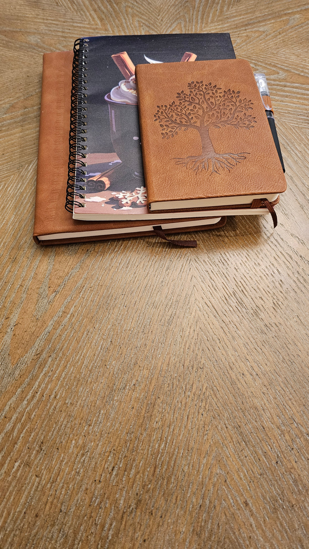 Cinnamon Swirl Premium Stationery Gift Set