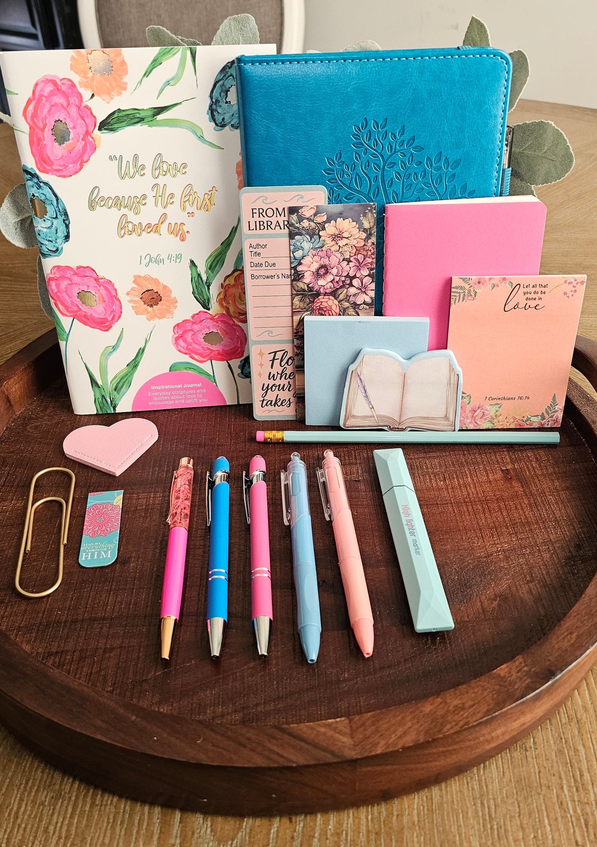 The Colors of His Love Stationery Gift Set