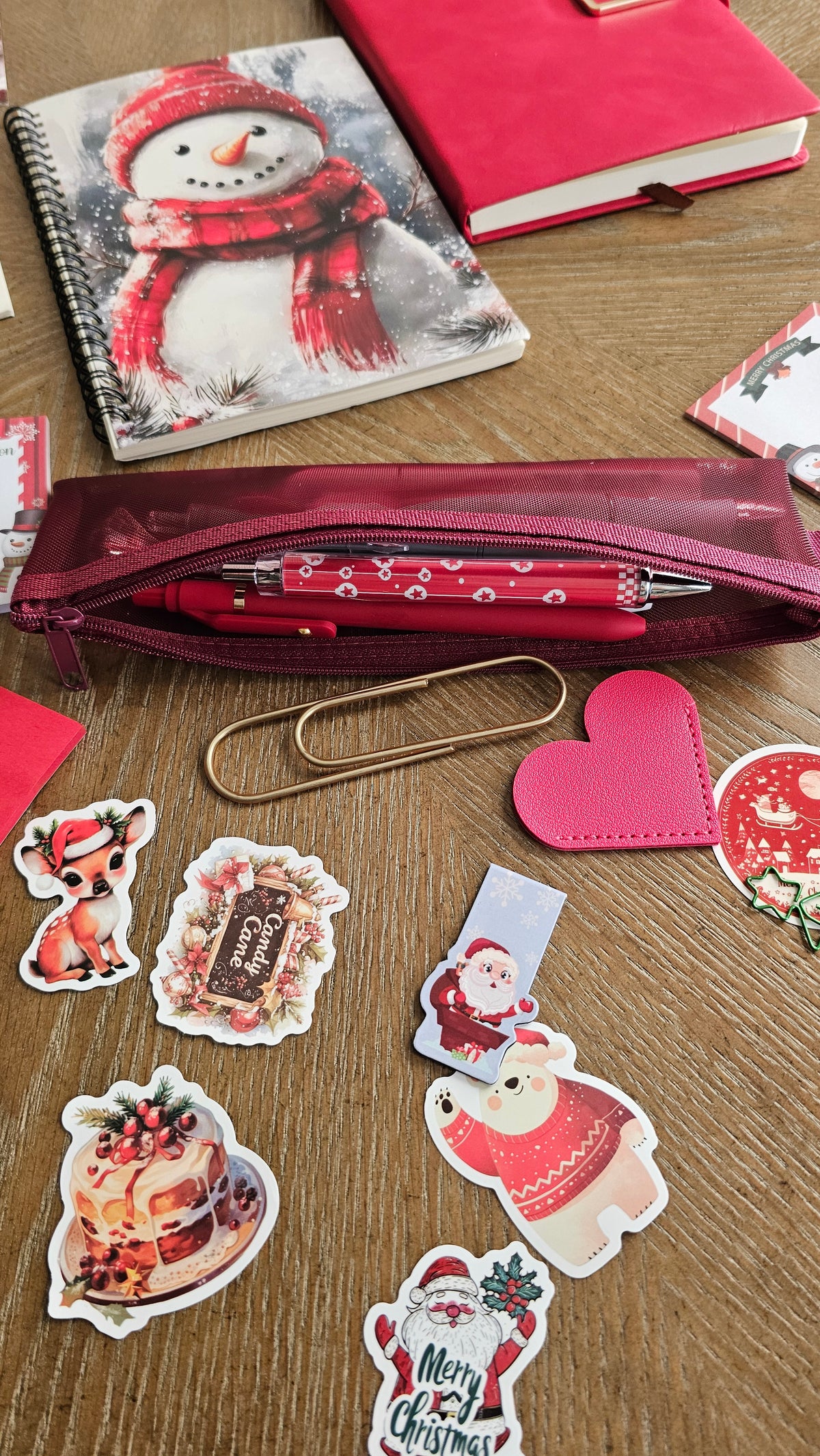 Red Hat Snowman Premium Stationery Gift Set