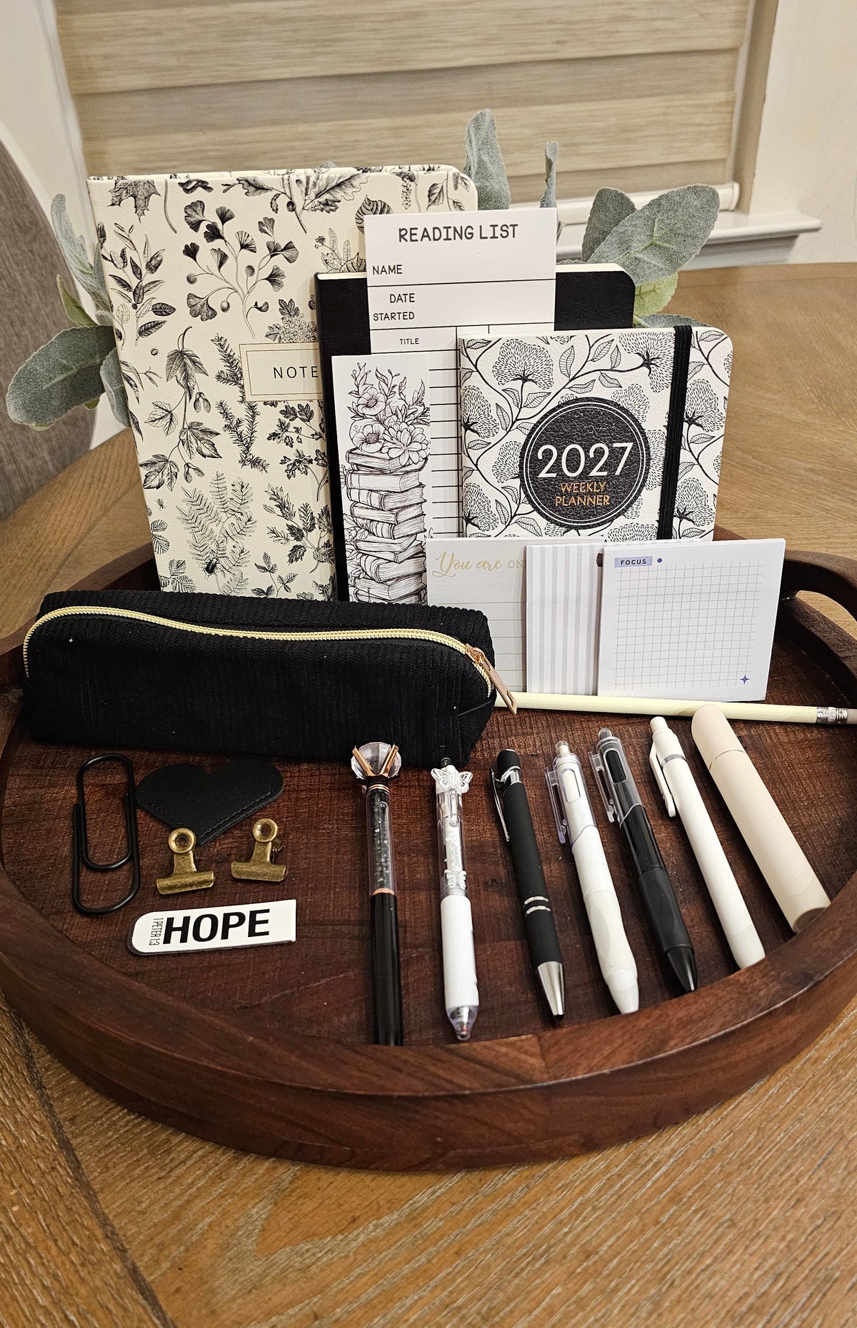 Black & White Elegance Stationery Gift Set