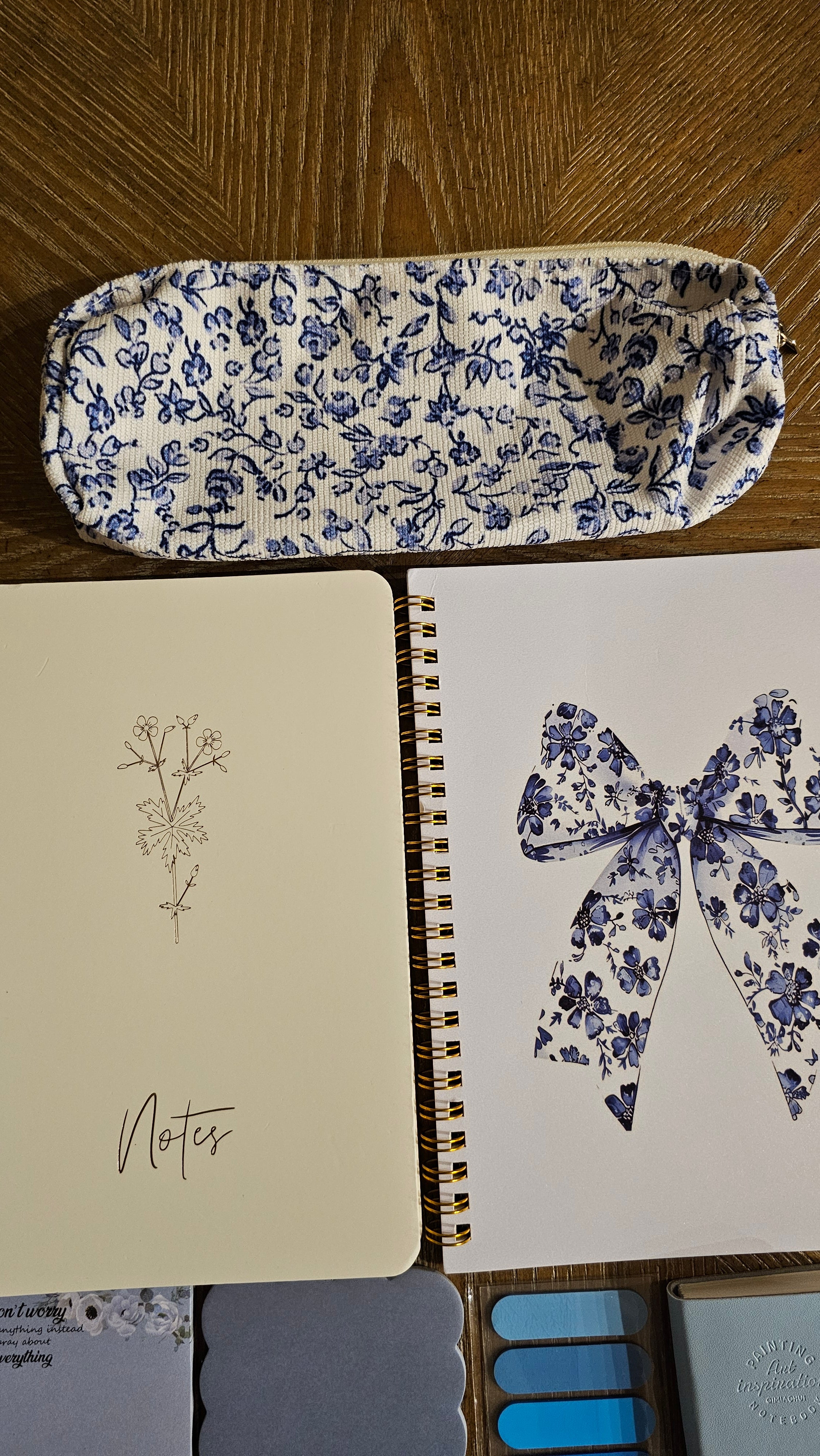 Blue Floral Stationery Gift Set