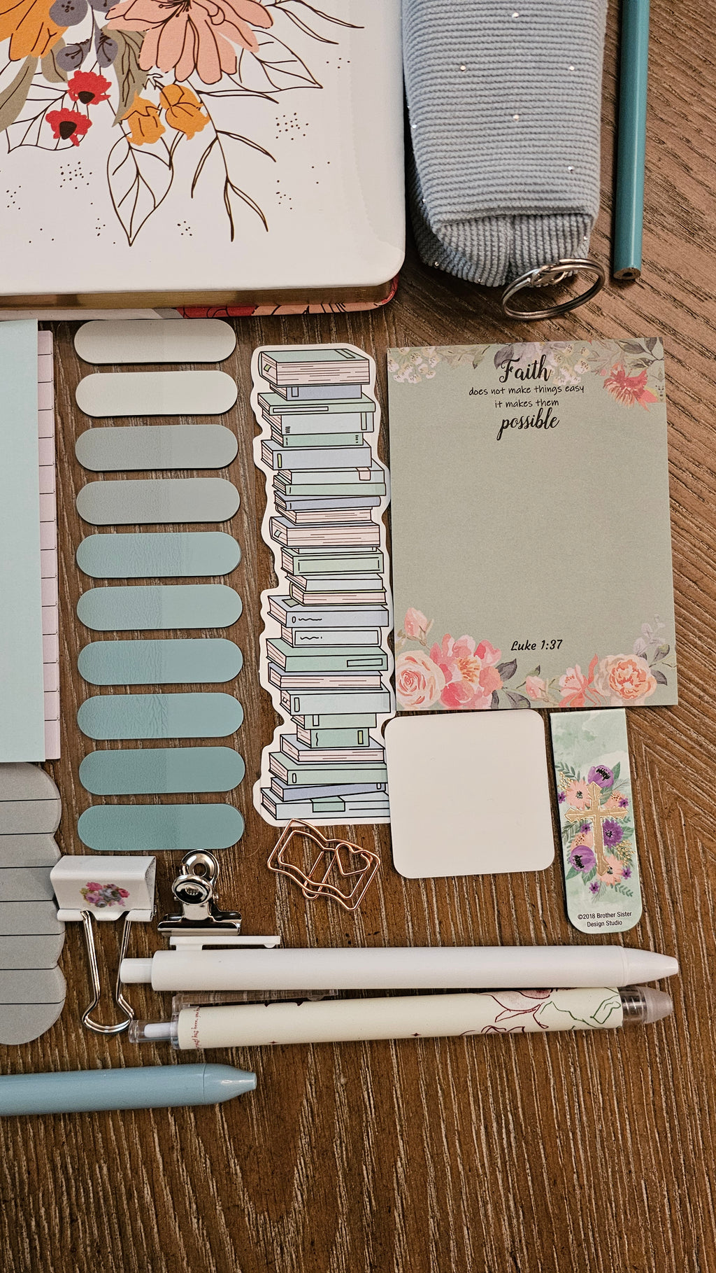 Blossom Haven Premium Stationery Gift Set