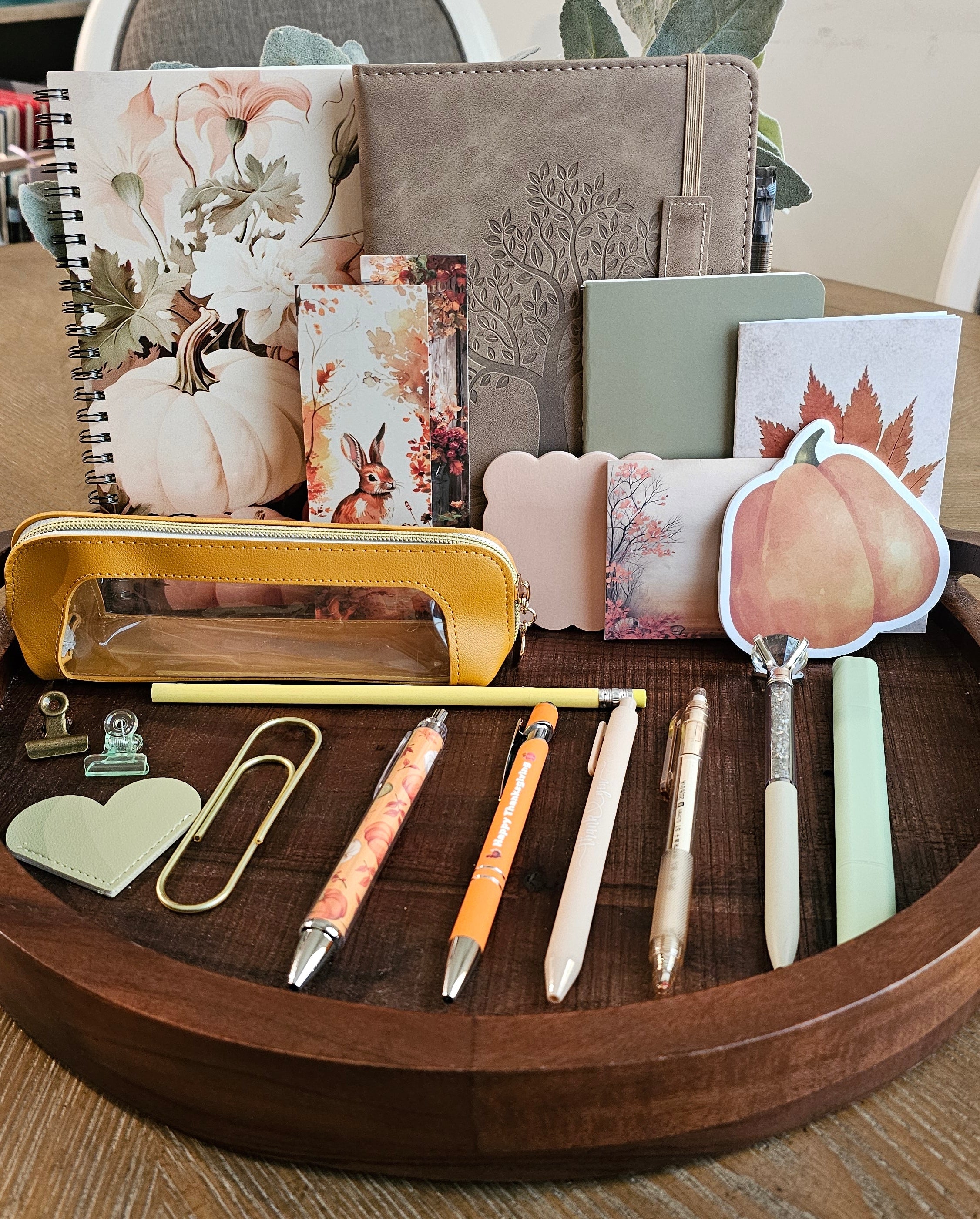 Whispering Pumpkin Stationery Gift Set