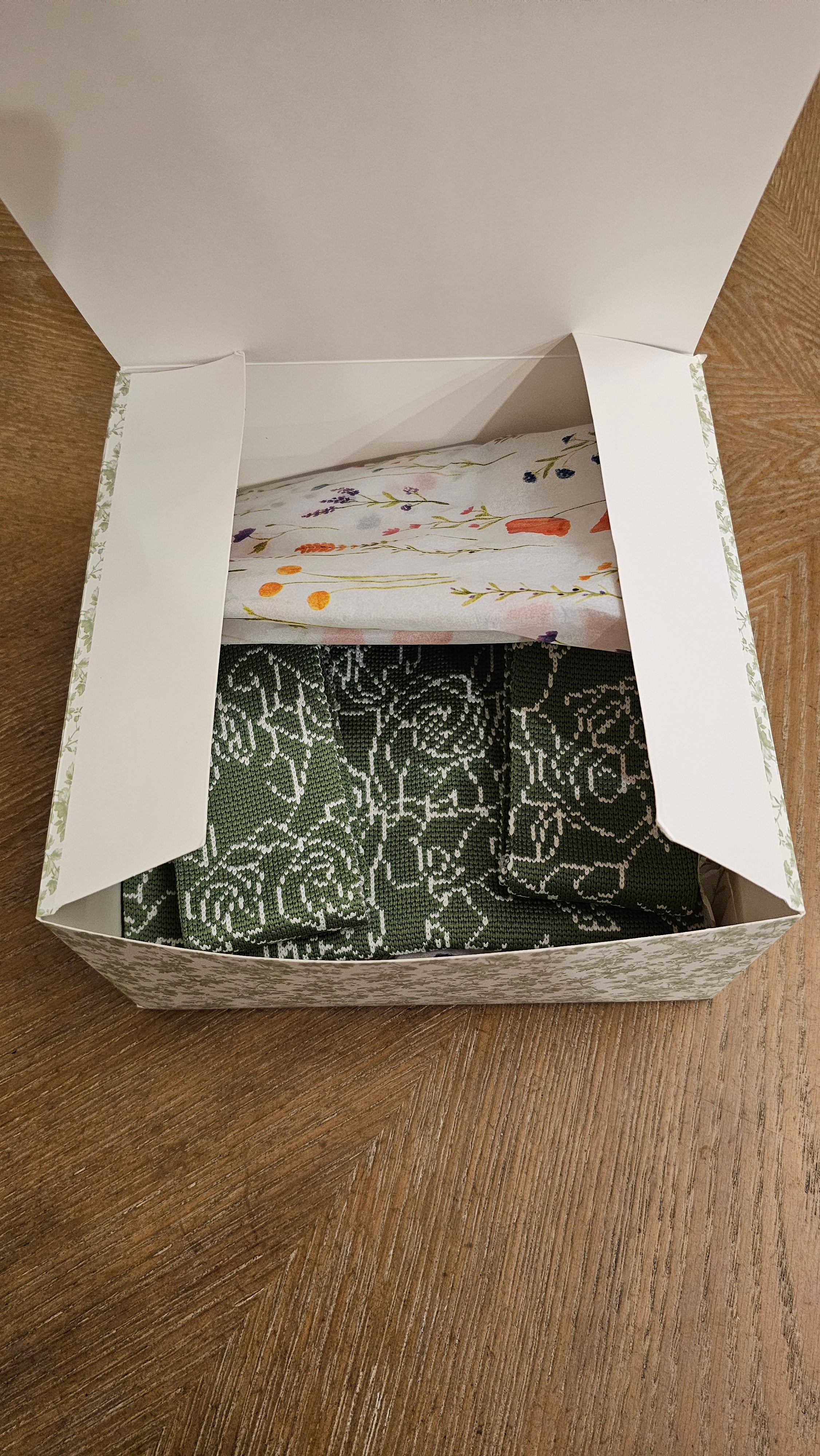 Reusable Knit Mini Tote Bag – Floral Collection