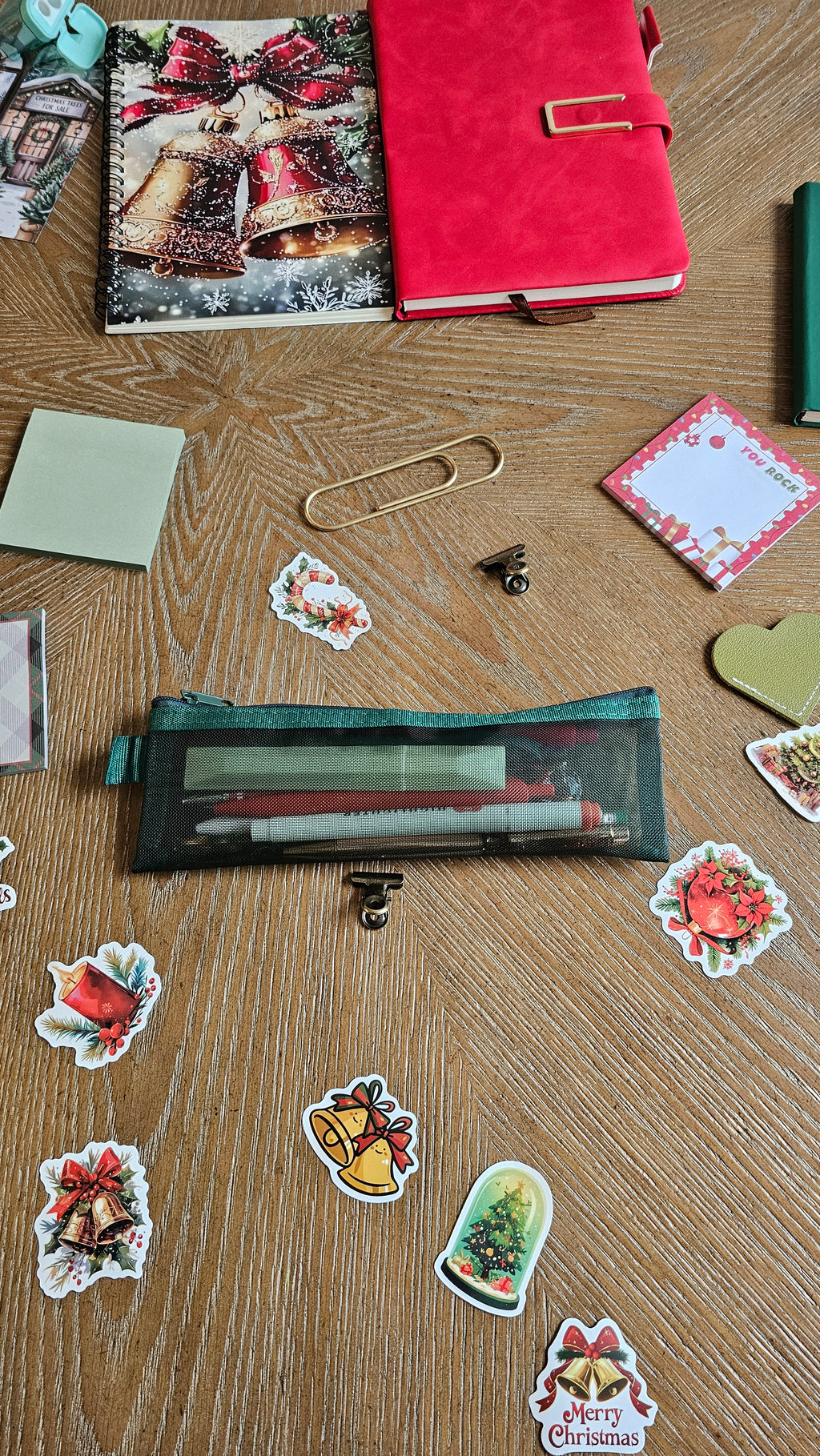 The Christmas Bells of Elegance Stationery Gift Set