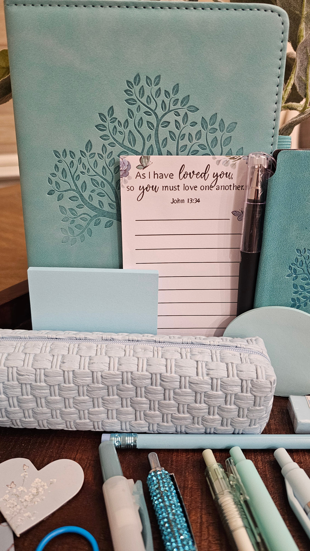 Living Waters Christian Stationery Gift Set