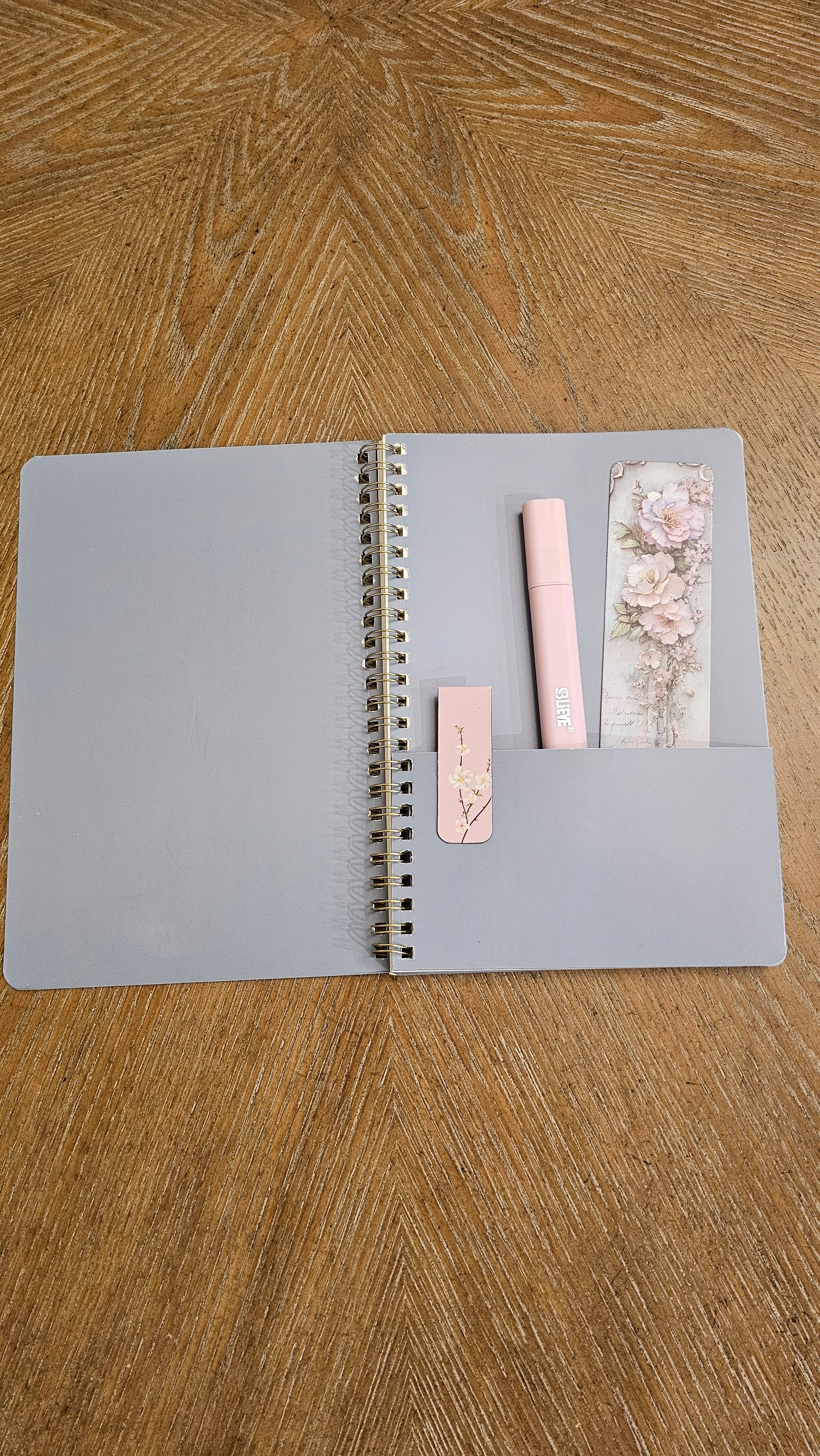 Pastel Dreams Stationery Gift Set