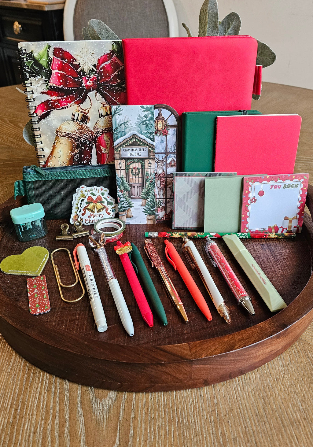 The Christmas Bells of Elegance Stationery Gift Set