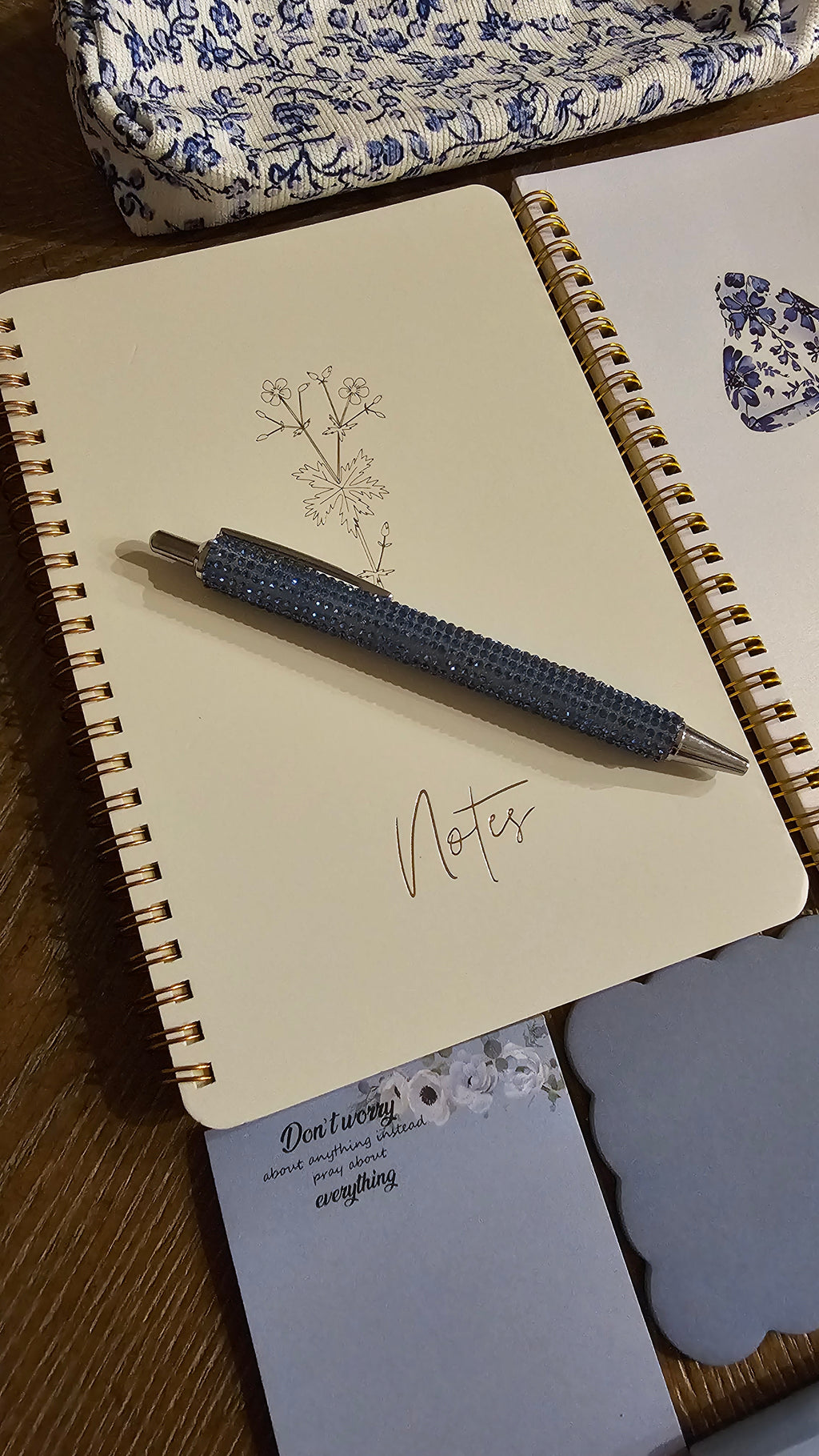 Blue Floral Stationery Gift Set