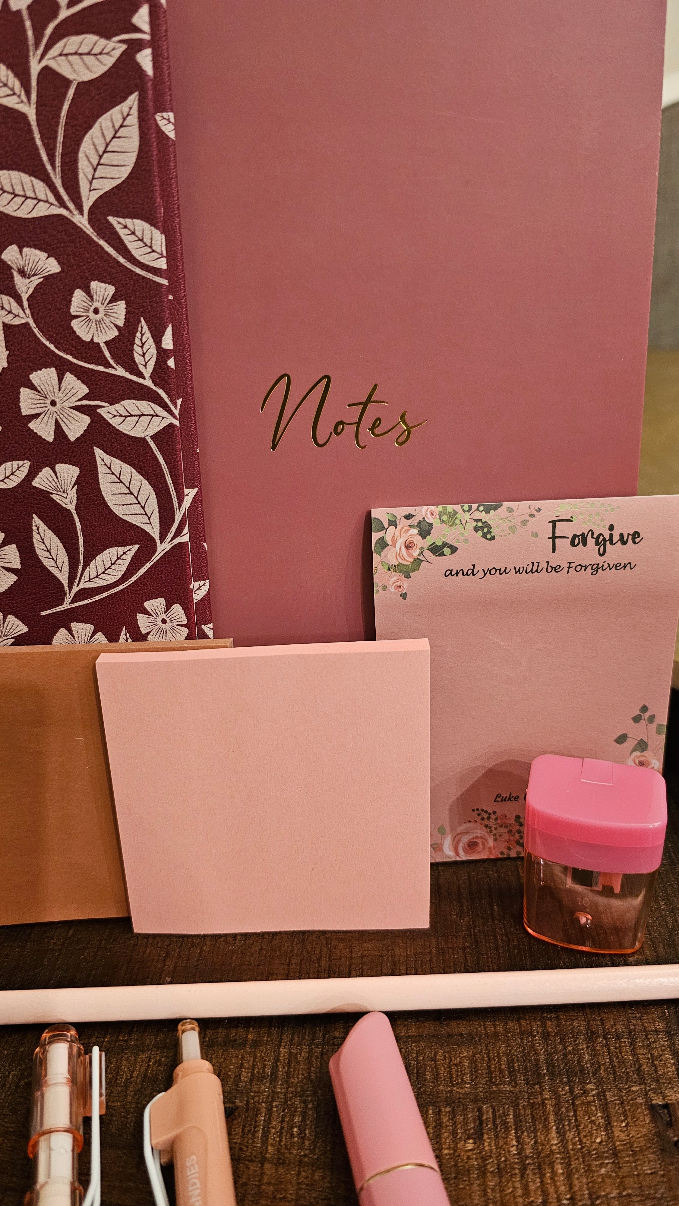 Berry Blossom Stationery Gift Set
