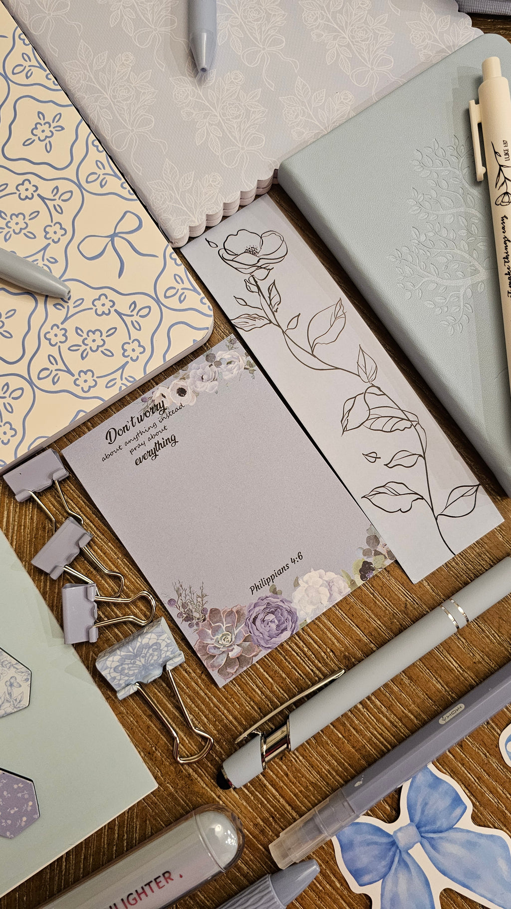 Bluebell Breeze Stationery Gift Set