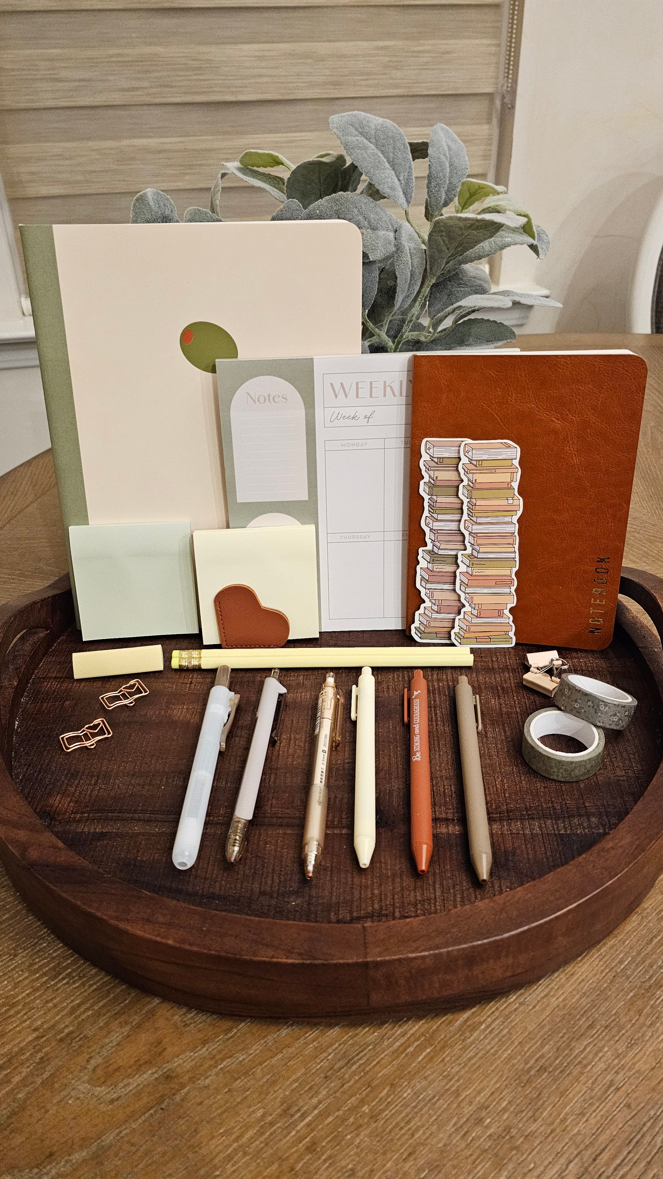 Neutral Book Lover Stationery Gift Set