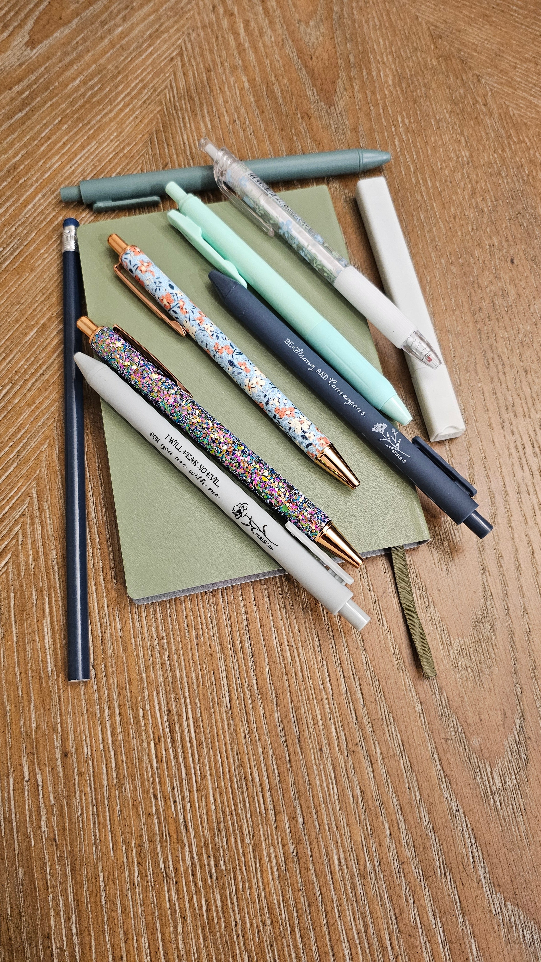Trust in the Lord Faith Stationery Gift Set