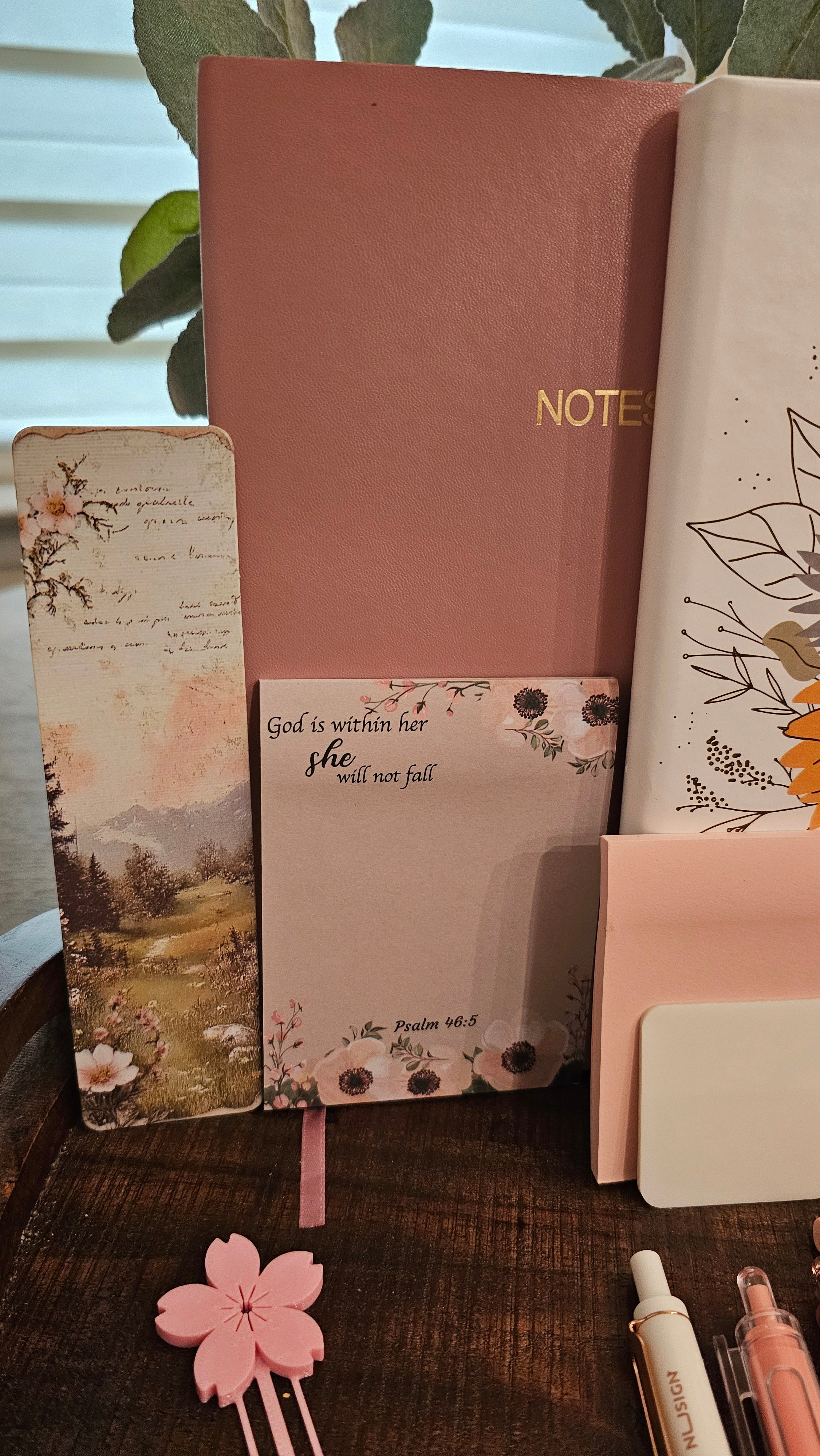 Blossom Haven Premium Stationery Gift Set