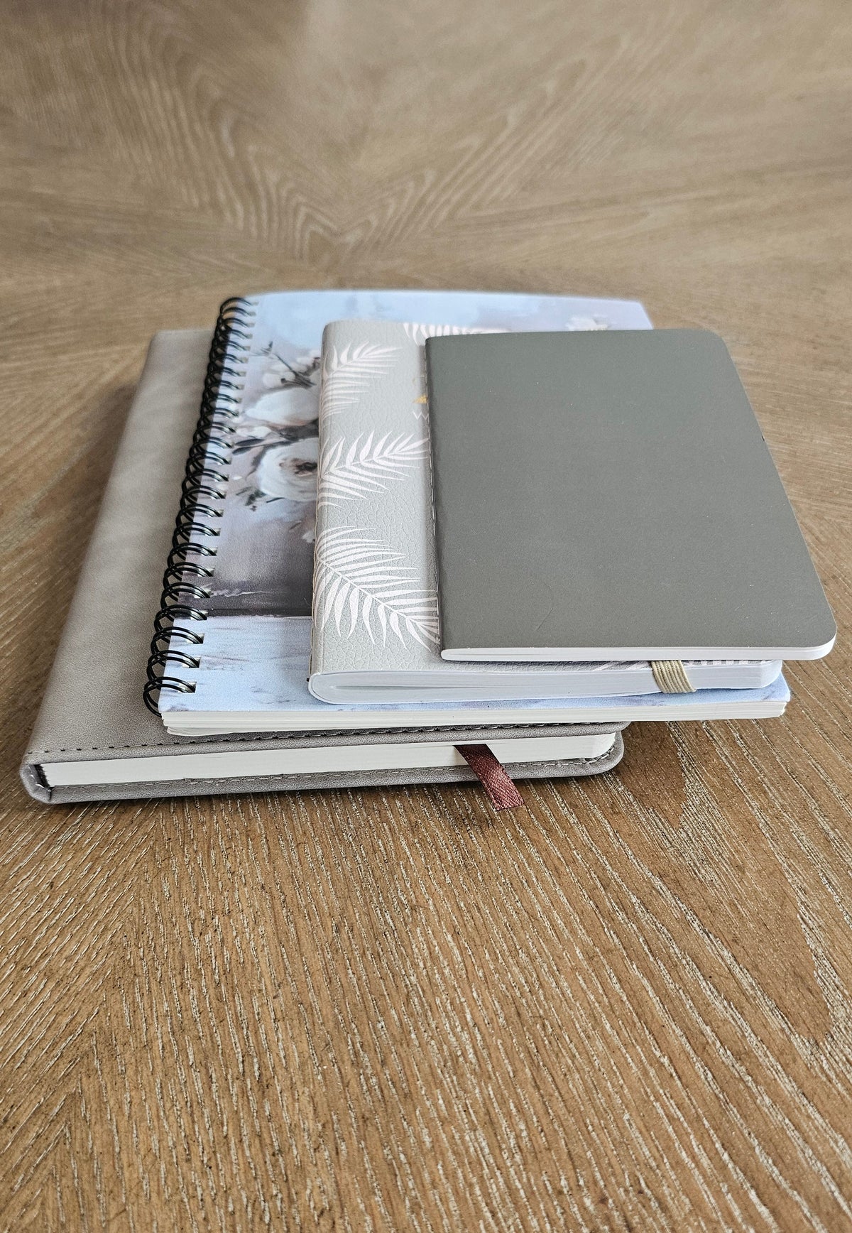 Floral Reflections Deluxe Stationery Gift Set