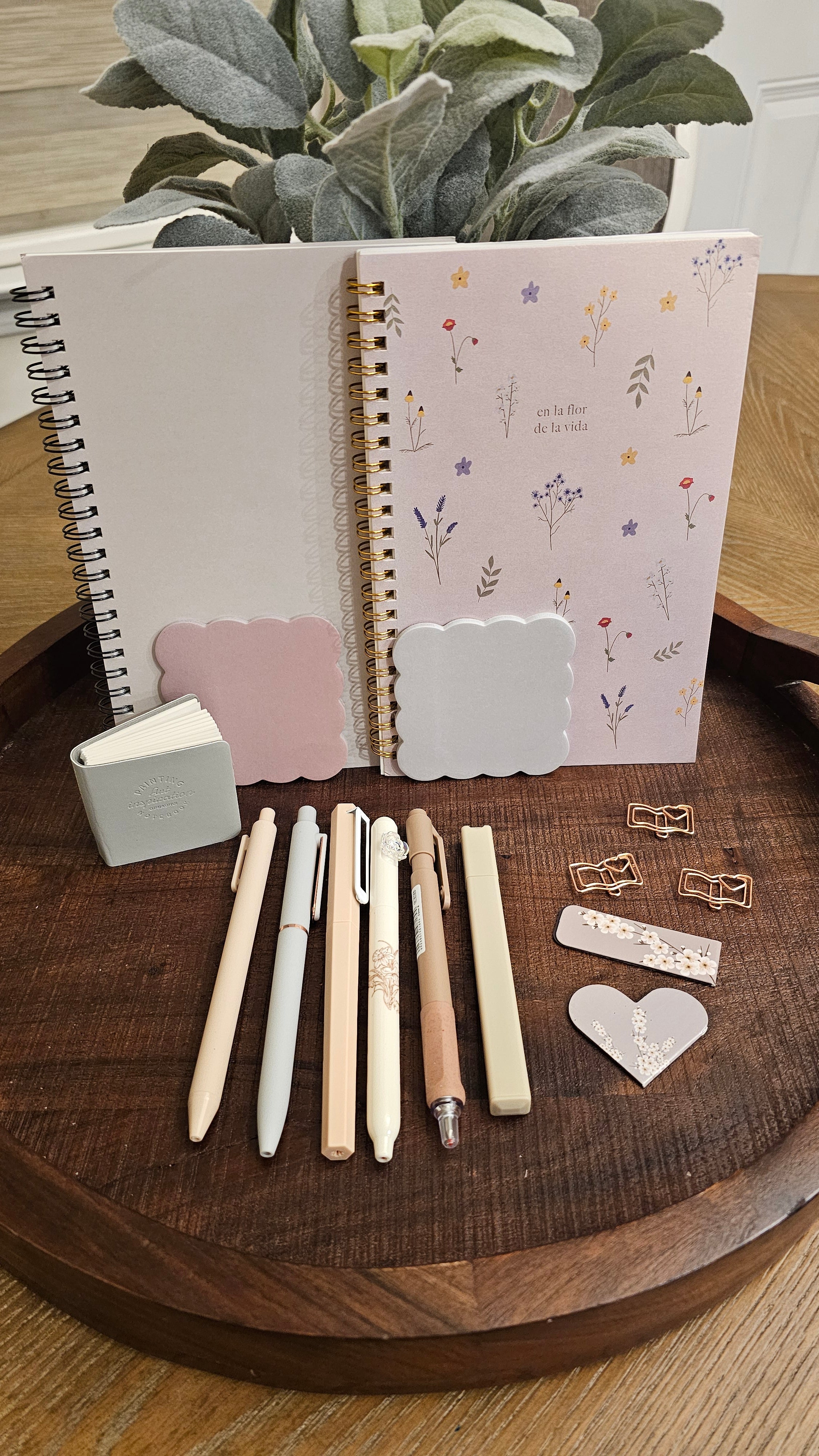 Wildflower Meadow Stationery Gift Set