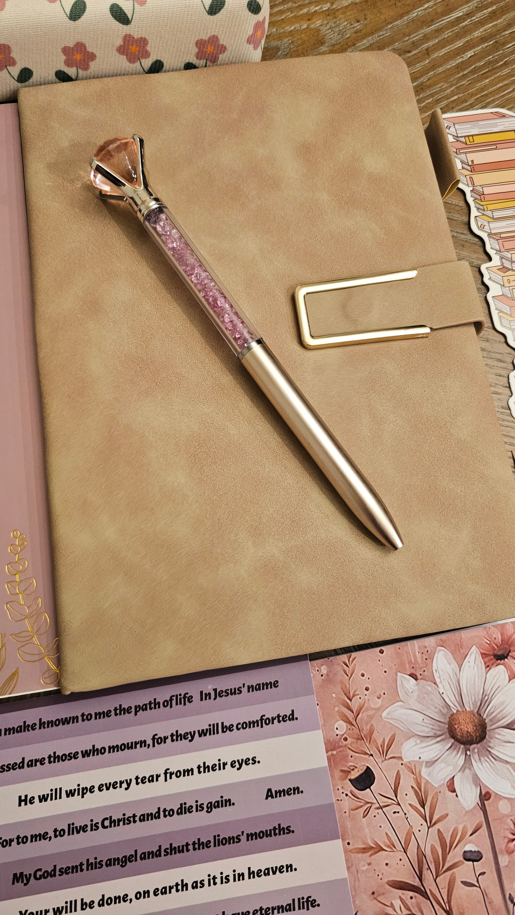 Blush Bloom Champagne  Gift Set