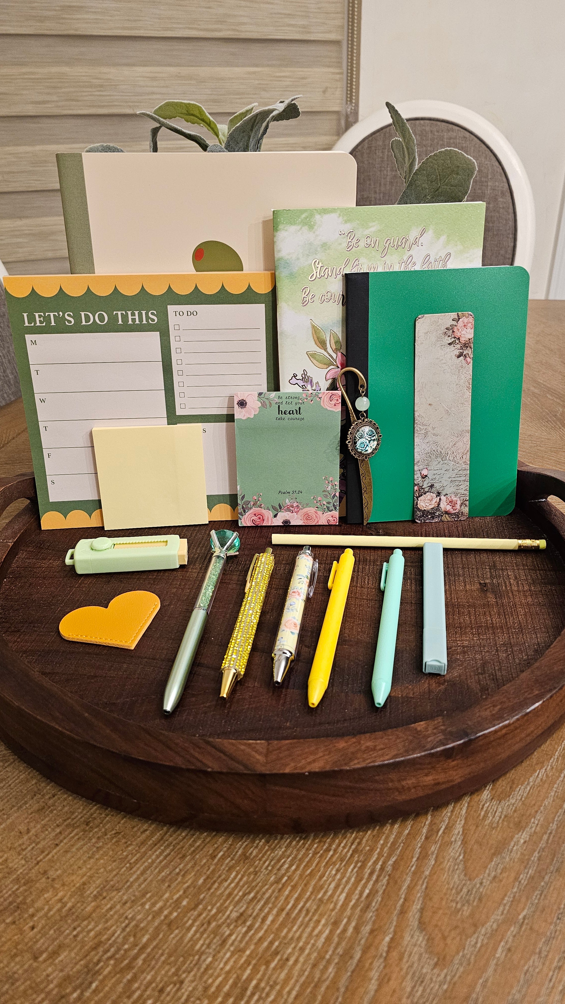 Verdant Grace Stationery Gift Set