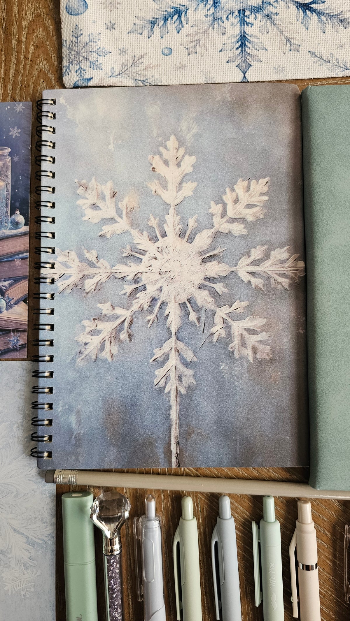 A Touch of Frost & Glow Deluxe Stationery Gift Set ❄️🩵
