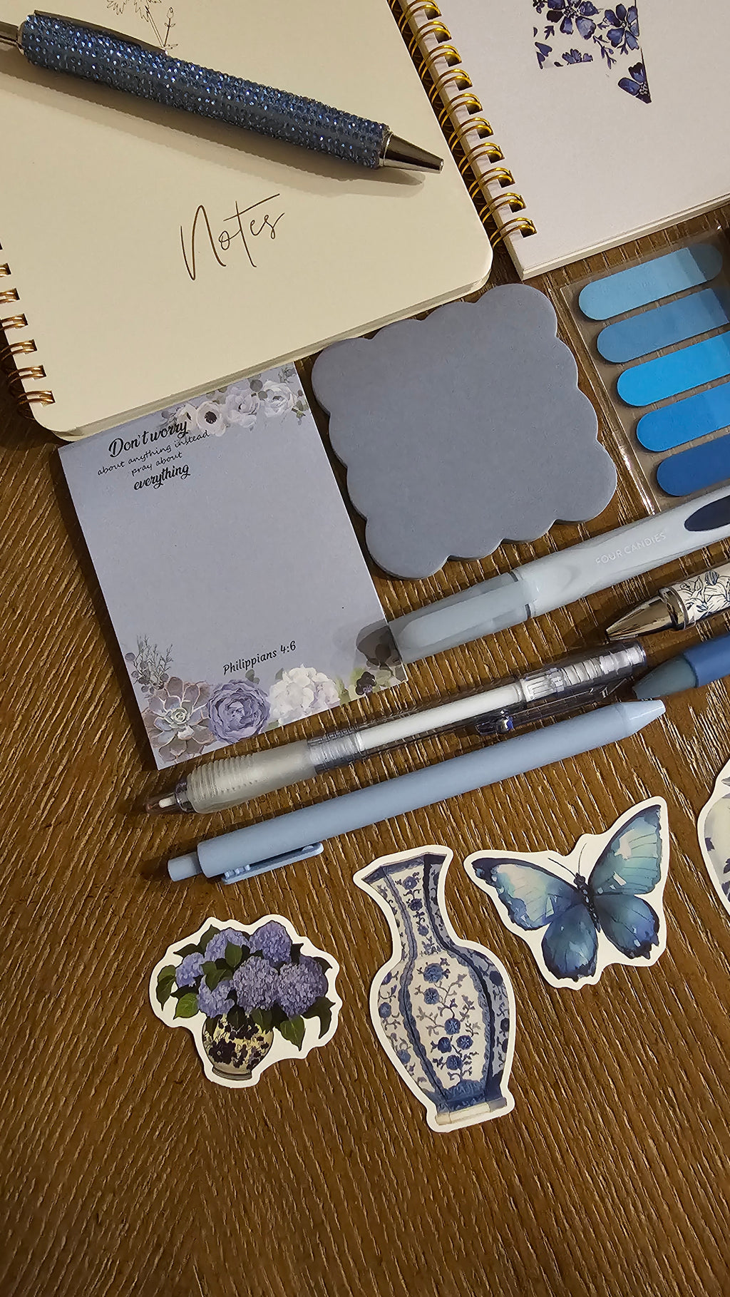 Blue Floral Stationery Gift Set