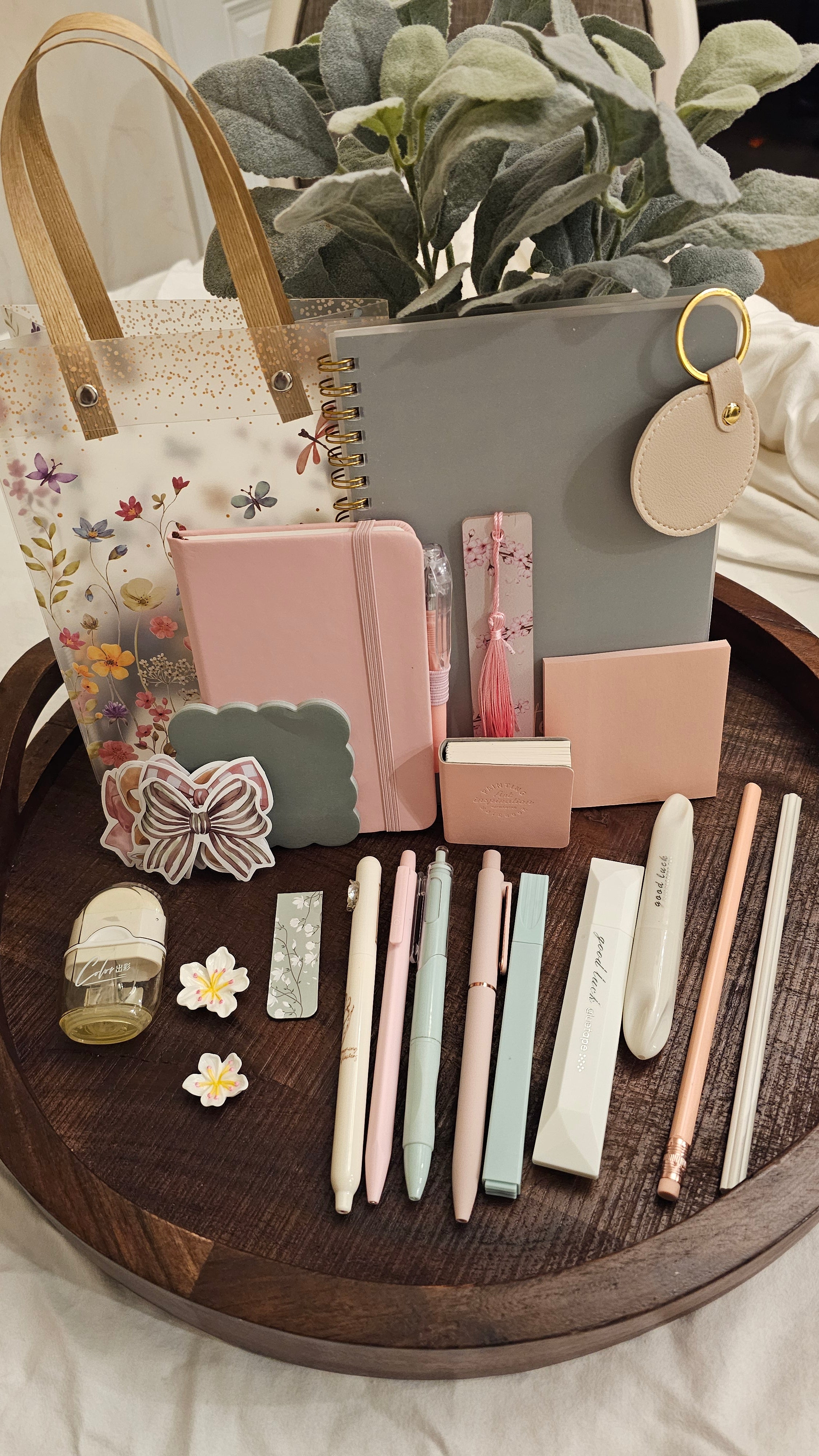 Blush & Sage Deluxe Stationery Gift Box