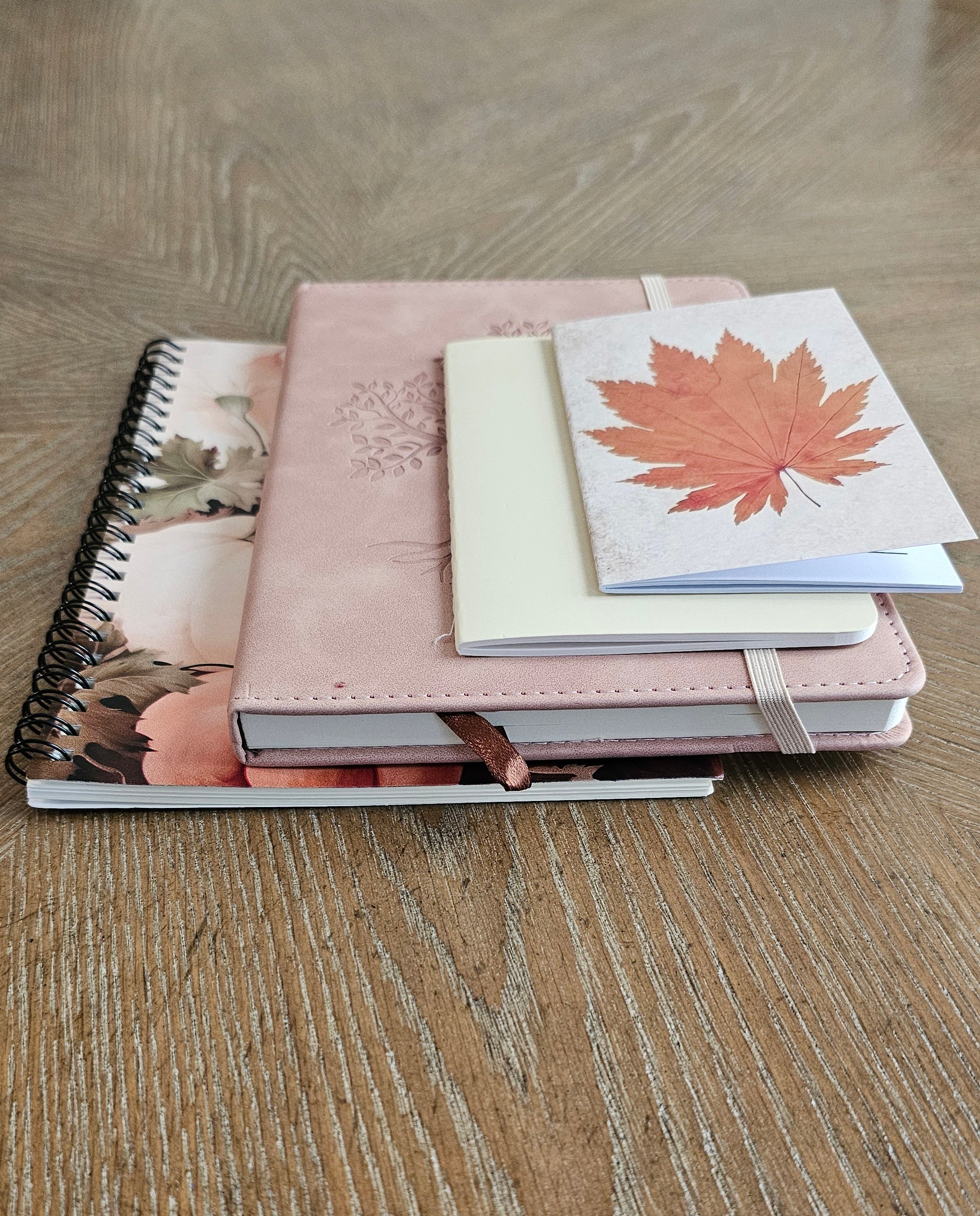 Whispering Pumpkin Stationery Gift Set