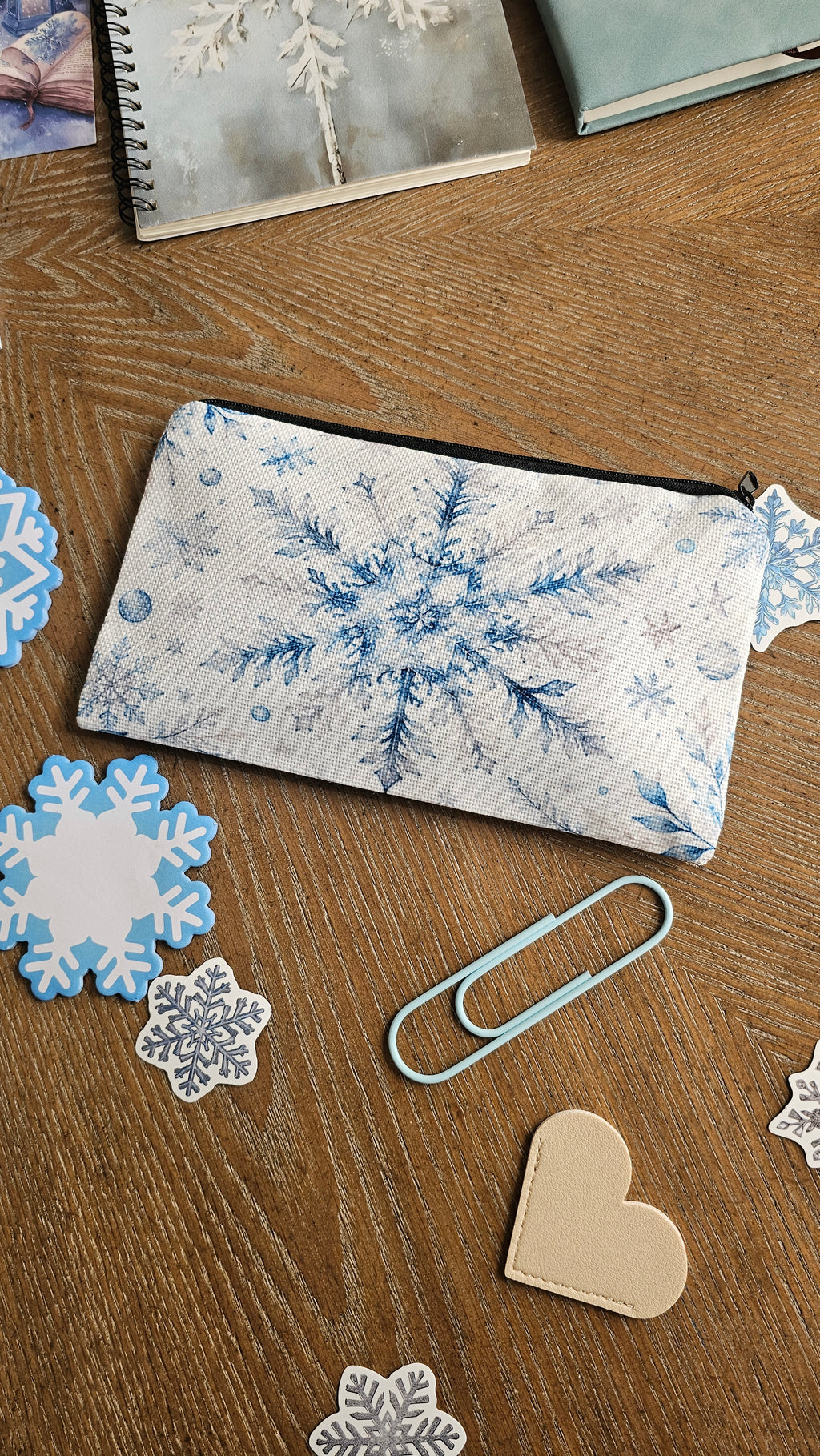 A Touch of Frost & Glow Deluxe Stationery Gift Set ❄️🩵