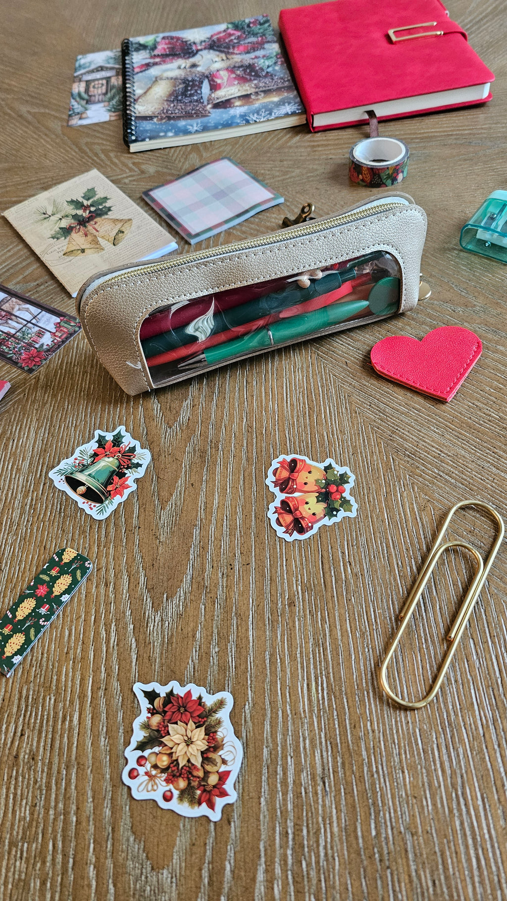 The Christmas Bells of Elegance Stationery Gift Set