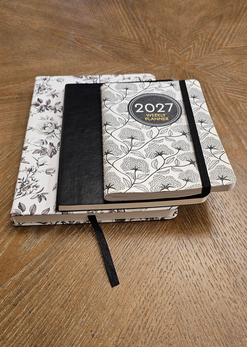 Black & White Elegance Stationery Gift Set