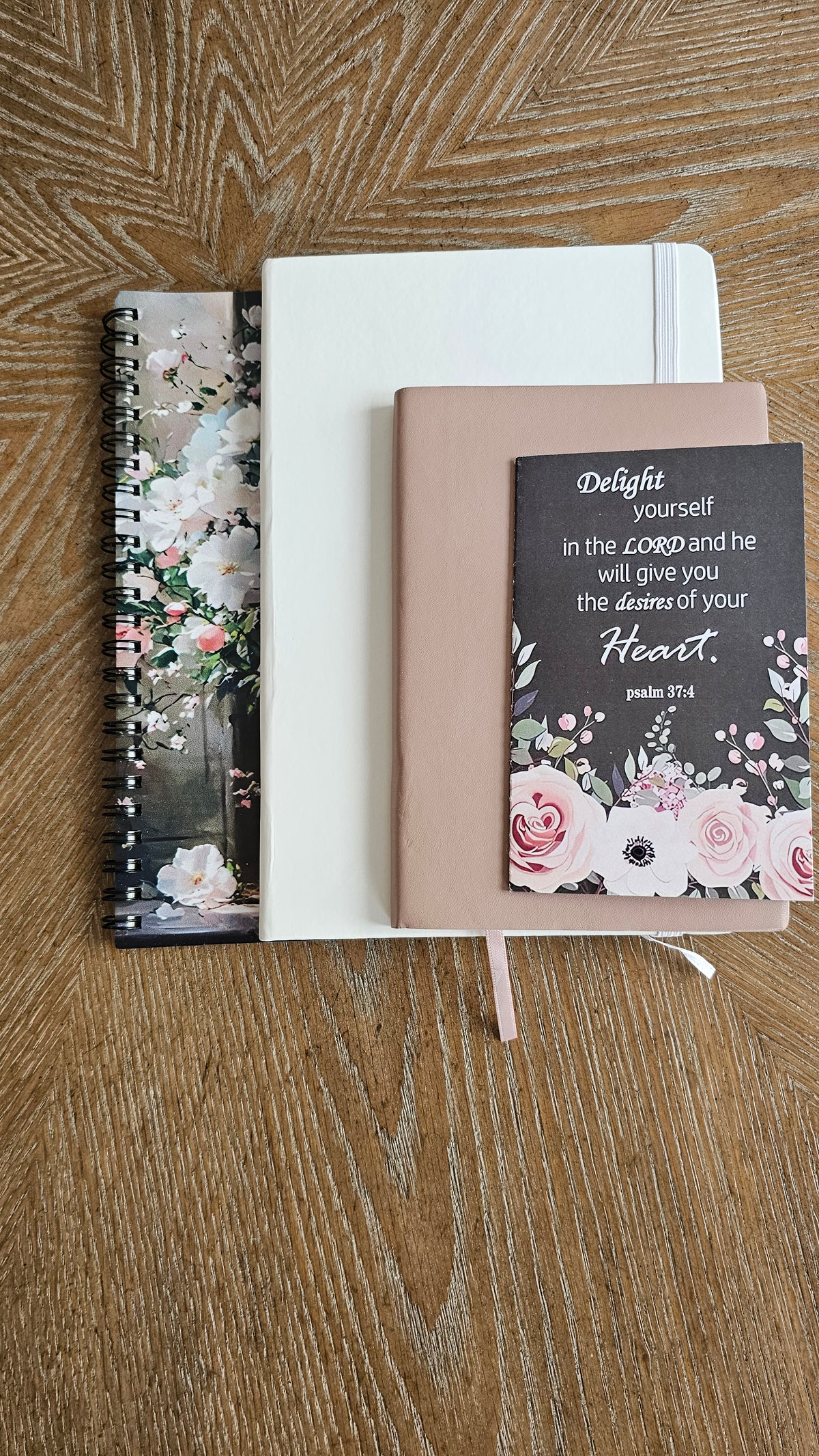Porcelain Petals Deluxe Stationery Gift Set