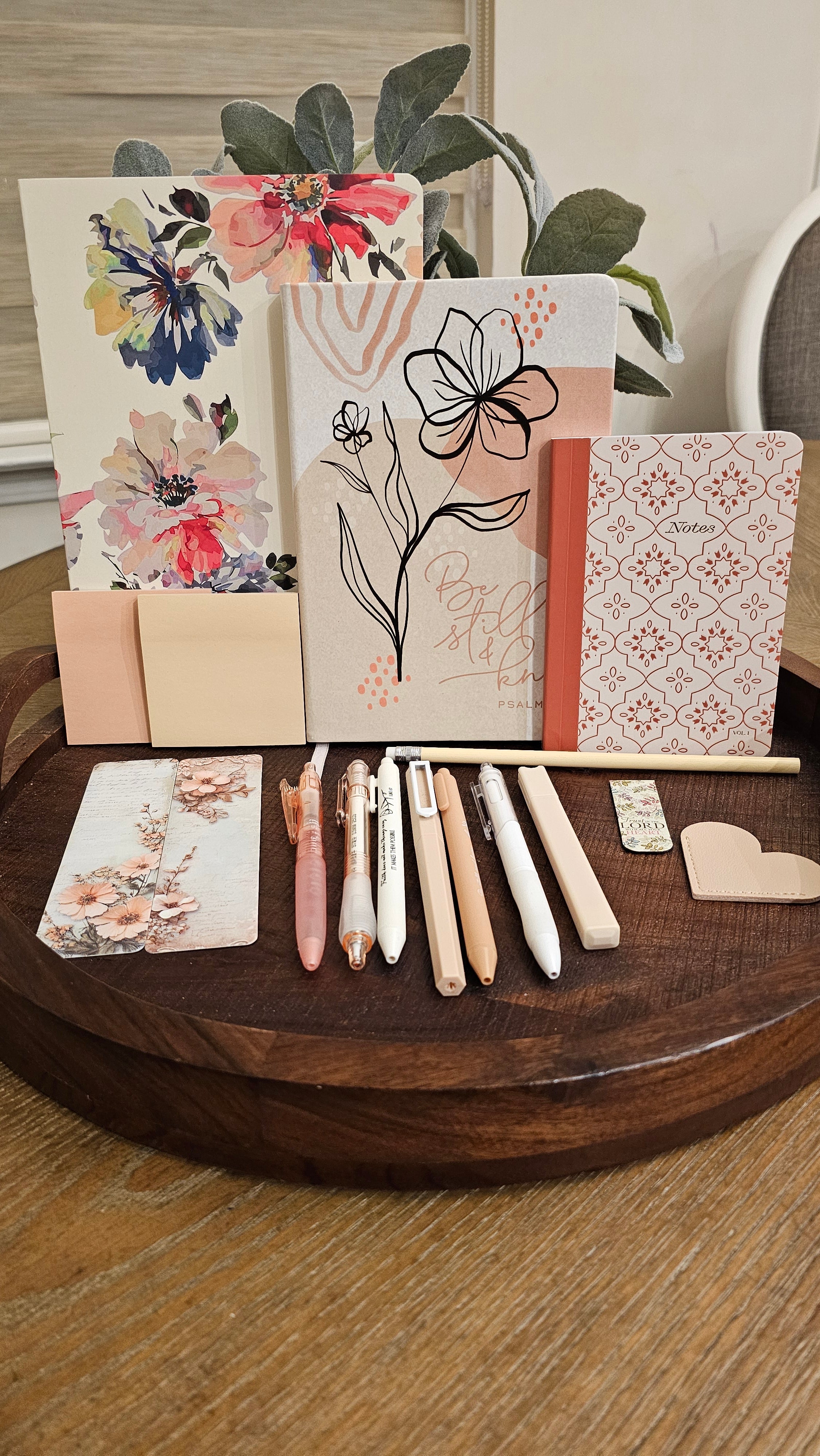 Graceful Bloom Stationery Gift Set